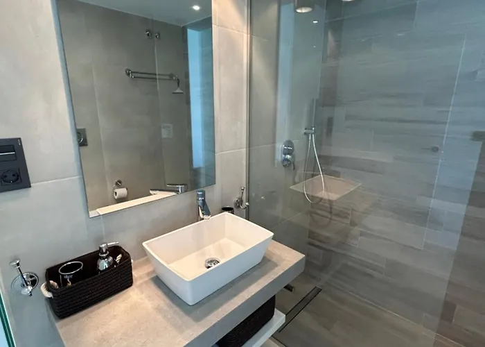 Oasis Торевьиа