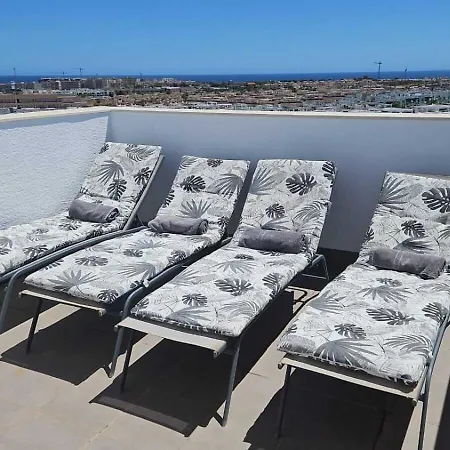 Oasis Apartment *